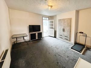 Sitting room- click for photo gallery